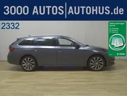 Grau Gebraucht 2021 Skoda Octavia First Edition Kombi | 16.980 € (Fairer Preis)