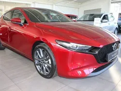Magmarot (metallic) Gebraucht 2020 Mazda 3 Selection Limousine | 20.800 € (Etwas zu teuer)