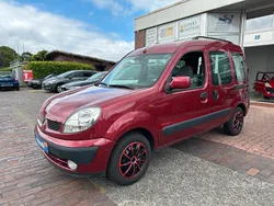 Rot Gebraucht 2003 Renault Kangoo Van / Kleinbus | 3.599 € (Fairer Preis)