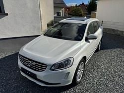 Crystal white (weiß) Gebraucht 2016 Volvo XC60 Summum SUV | 21.960 € (Superpreis)