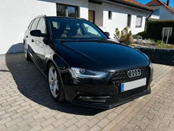 Schwarz Gebraucht 2012 Audi A4 Ambition Kombi | 8.200 € (Fairer Preis)