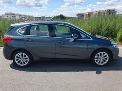Grau Gebraucht 2015 BMW 220 Active Tourer Luxury Line Van / Kleinbus | 19.200 € (Etwas zu teuer)