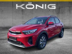 Rot Gebraucht 2024 Kia Stonic Vision SUV | 18.299 € (Guter Preis)