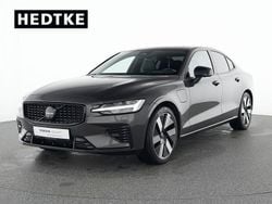 Grau Gebraucht 2025 Volvo S60 Limousine | 44.550 € (Etwas zu teuer)