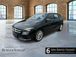 Unilack nachtschwarz Gebraucht 2021 Mercedes B250e Van / Kleinbus | 22.800 € (Fairer Preis)