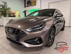 Silber Gebraucht 2022 Hyundai i30 Limousine | 20.980 € (Guter Preis)