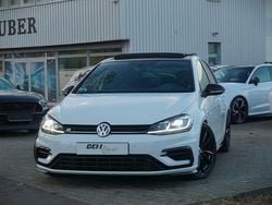 Weiß Gebraucht 2017 VW Golf VII R Limousine | 23.900 € (Fairer Preis)