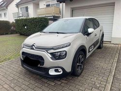 Grau Gebraucht 2021 Citroën C3 PureTech Limousine | 13.200 € (Guter Preis)