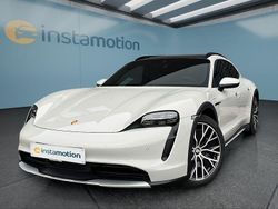 Grau Gebraucht 2021 Porsche Taycan Limousine | 65.449 € (Teuer)