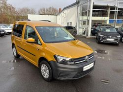Gelb Gebraucht 2018 VW Caddy Trendline Van / Kleinbus | 21.980 €