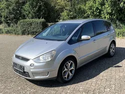 Silber Gebraucht 2008 Ford S-MAX Ambiente Van / Kleinbus | 6.099 €