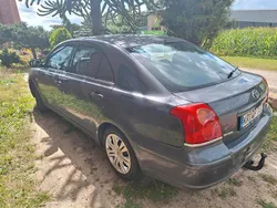 Gold Gebraucht 2006 Toyota Avensis Limousine | 3.300 € (Guter Preis)