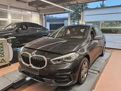 Schwarz Gebraucht 2022 BMW 118 Sport Line Kleinwagen | 19.499 € (Guter Preis)