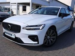 Crystal white pearl Gebraucht 2024 Volvo S60 Ultimate Limousine | 35.880 € (Superpreis)