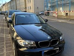 Schwarz Gebraucht 2010 BMW 116 Lifestyle Kleinwagen | 6.099 € (Etwas zu teuer)
