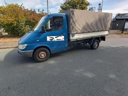 Blau Gebraucht 2005 Mercedes Sprinter Van | 3.300 € (Fairer Preis)