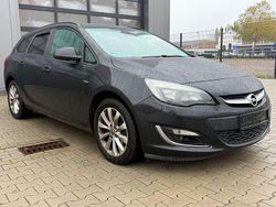 Schwarz Gebraucht 2013 Opel Astra Active Kombi | 2.700 € (Superpreis)