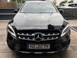 Schwarz Gebraucht 2019 Mercedes GLA250 AMG line SUV | 26.500 € (Guter Preis)