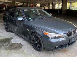 Grau Gebraucht 2006 BMW 525 Limousine | 4.299 € (Fairer Preis)