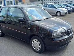 Schwarz Gebraucht 2002 Seat Arosa Stella Kleinwagen | 1.490 € (Etwas zu teuer)