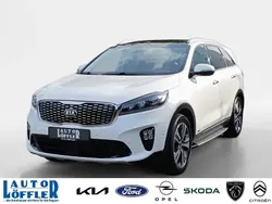 Weiß Gebraucht 2018 Kia Sorento 3 SUV | 29.907 € (Etwas zu teuer)
