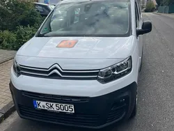 Weiß Gebraucht 2023 Citroën Berlingo PureTech Van / Kleinbus | 19.000 € (Fairer Preis)