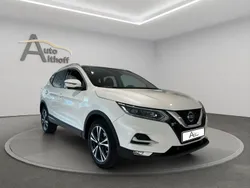 Pearl white Gebraucht 2019 Nissan Qashqai 360º SUV | 20.899 € (Etwas zu teuer)