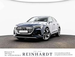 Plasmablau metallic Gebraucht 2022 Audi e-tron Sportback S-Line SUV | 38.750 € (Guter Preis)