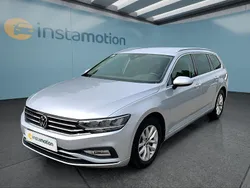Silber Gebraucht 2023 VW Passat Kombi | 23.399 € (Guter Preis)