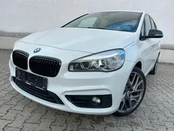 Weiß Gebraucht 2017 BMW 220 Gran Tourer Luxury Line Van / Kleinbus | 20.990 € (Fairer Preis)