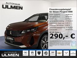 Braun Gebraucht 2023 Peugeot 5008 GT Van / Kleinbus | 34.880 € (Teuer)