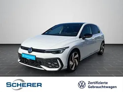 Pure white Gebraucht 2024 VW Golf VIII GTI Limousine | 34.490 € (Superpreis)