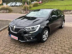 Schwarz Gebraucht 2018 Renault Mégane IV Limousine | 11.950 € (Fairer Preis)