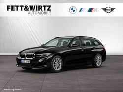 Schwarz Gebraucht 2024 BMW 320 Kombi | 34.849 € (Guter Preis)