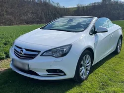 Weiß Gebraucht 2018 Opel Cascada Cabrio | 15.900 € (Fairer Preis)