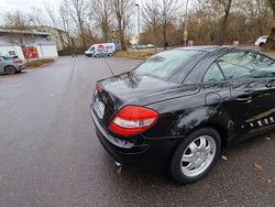 Schwarz Gebraucht 2005 Mercedes SLK200 Cabrio | 8.499 € (Fairer Preis)