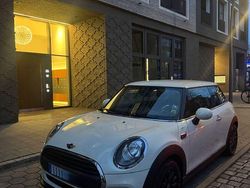 Weiß Gebraucht 2016 Mini ONE Kleinwagen | 8.500 € (Guter Preis)