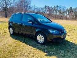Schwarz Gebraucht 2010 VW Golf VI Kombi | 4.799 € (Guter Preis)