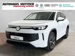 Pure white Neu 2025 VW Tayron Elegance SUV | 58.800 €