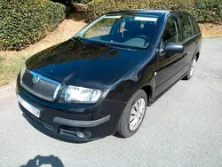 Schwarz Gebraucht 2005 Skoda Fabia Classic Kombi | 600 € (Guter Preis)
