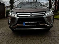 Gebraucht 2020 Mitsubishi Eclipse Cross Diamant Edition SUV | 15.900 € (Fairer Preis)