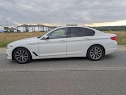 Weiß Gebraucht 2018 BMW 520 Sport Line Limousine | 18.900 € (Superpreis)