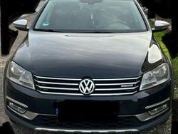 Schwarz Gebraucht 2012 VW Passat Alltrack Kombi | 9.800 €