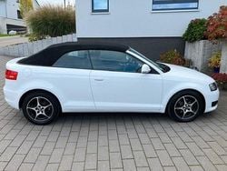 Weiß Gebraucht 2010 Audi A3 Cabriolet Attraction Cabrio | 5.299 € (Guter Preis)