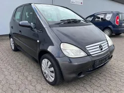 Grau Gebraucht 1998 Mercedes A160 Avantgarde Kleinwagen | 2.990 € (Etwas zu teuer)