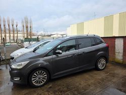 Grau Gebraucht 2017 Ford C-MAX Titanium Van / Kleinbus | 7.500 € (Superpreis)