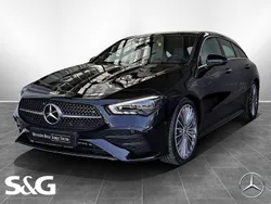 Unilack nachtschwarz Gebraucht 2024 Mercedes CLA200 AMG Kombi | 35.500 € (Etwas zu teuer)