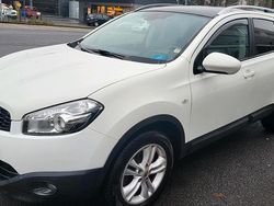 Weiß Gebraucht 2012 Nissan Qashqai +2 SUV | 10.000 €