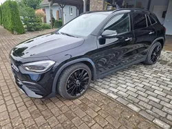 Schwarz Gebraucht 2022 Mercedes GLA220 SUV | 41.950 €