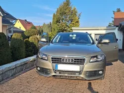 Braun Gebraucht 2009 Audi A4 Attraction Kombi | 12.000 € (Teuer)